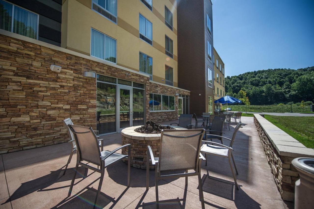 Fairfield By Marriott Cambridge Hotel Exterior photo